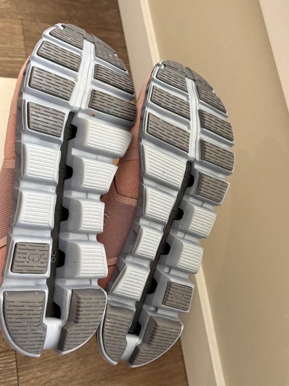 On Cloud 5 Waterproof Sneakers | Rose Fossil | Size 8.5 - Picture 8 of 9